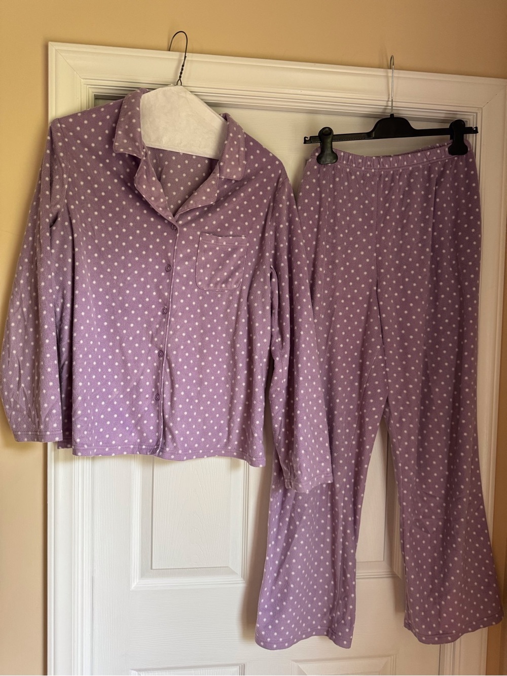Ladies Purple and White Polka Dot Pajama Set XL